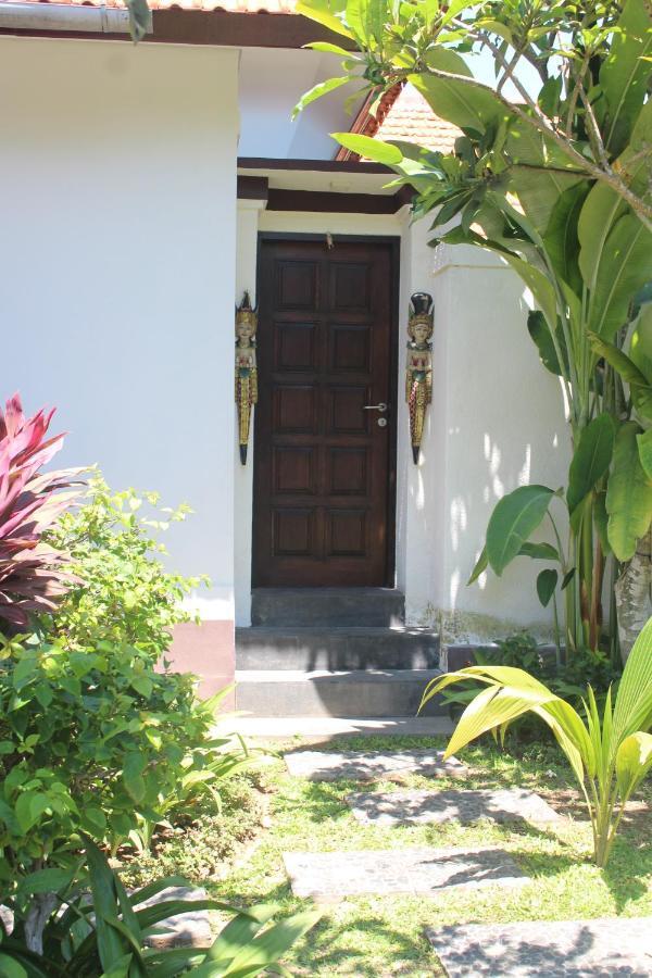 Jukung Kuta Villa *